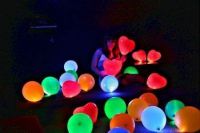светодиодные шары, светящиеся шары, гирлянды, праздничные гирлянды, светодиодные светильники